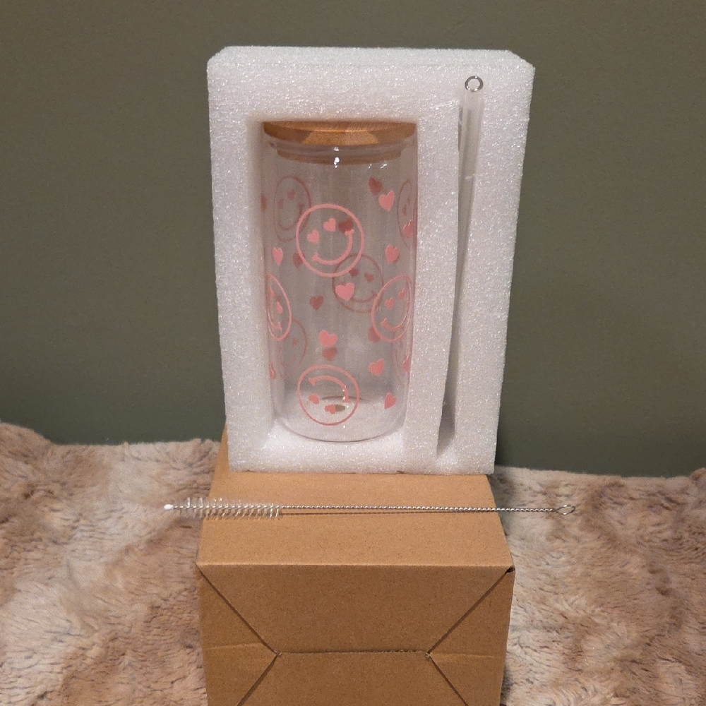 Pink Smiley Face Glass Tumbler with Straw